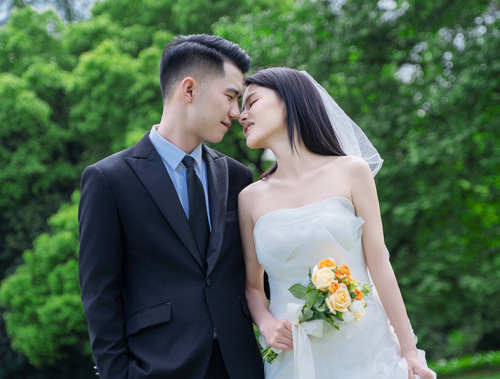 风控经理邂逅文艺设计师